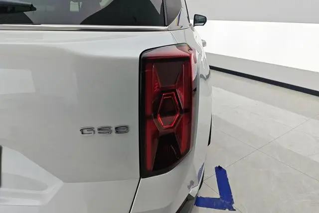 GAC Trumpchi GS8 Pilot Series 2.0 TGDI two-wheel drive 5-seater Deluxe Edition