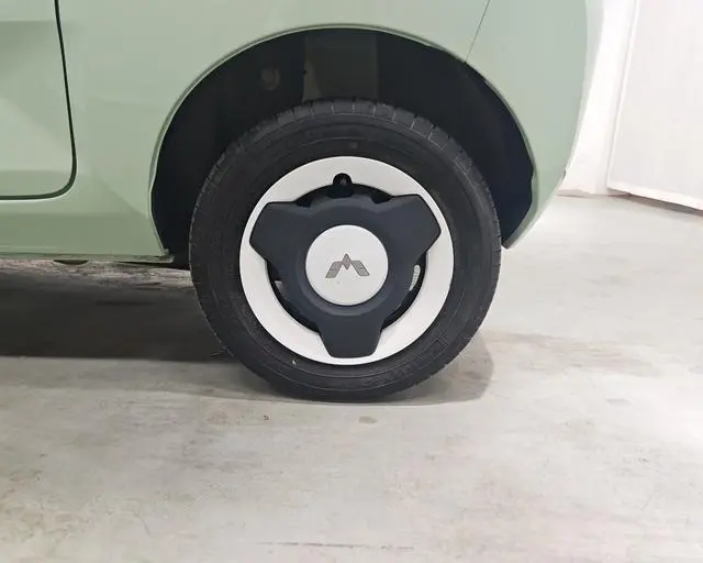Wuling Wuling Hongguang MINIEV Macaron Premium Lithium Iron Phosphate