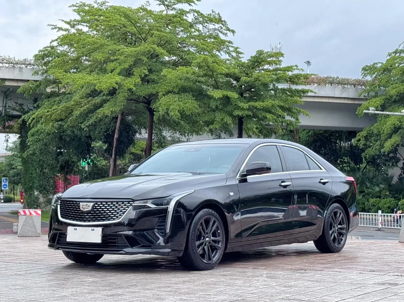Cadillac Cadillac CT4 28T luxury