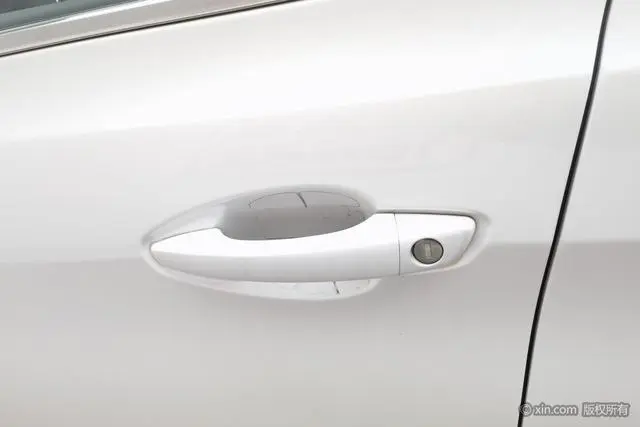 Peugeot Peugeot 408 1.6T Automatic Deluxe Edition