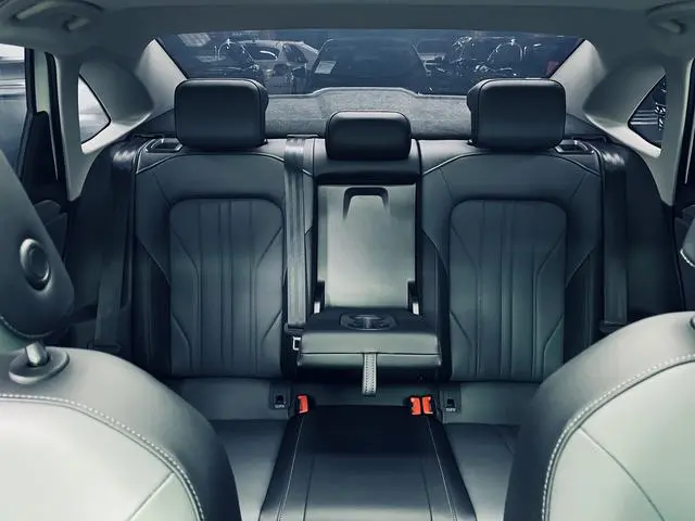 Volkswagen Sagitar Facelift Two 300TSI DSG Beyond Edition