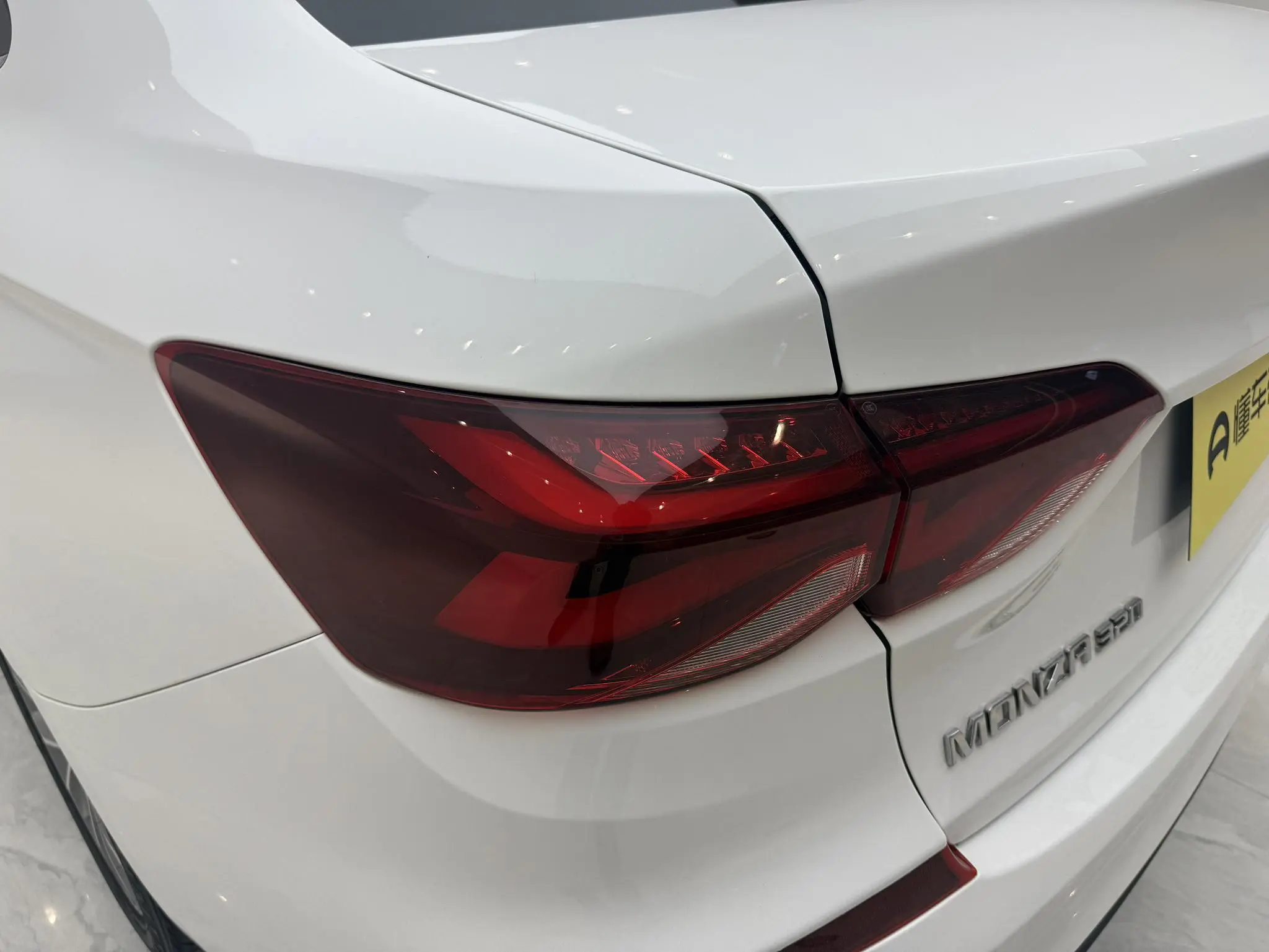 Chevrolet Cruze 320 Automatic Yuechang Version