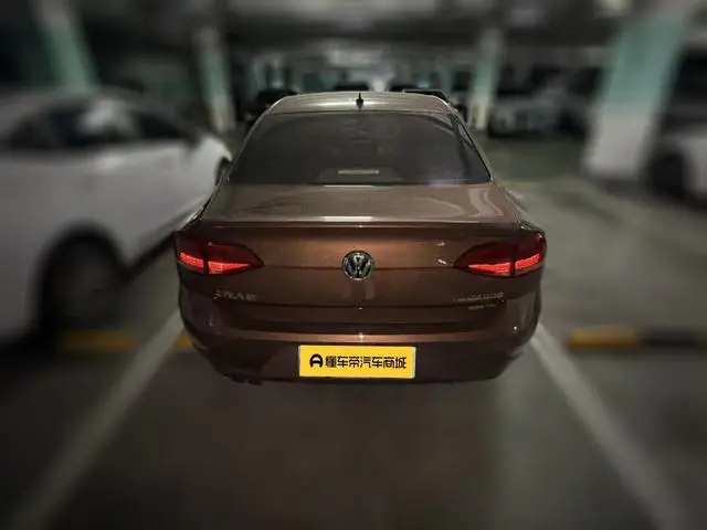 Volkswagen Lingdu 230TSI DSG Fashion Edition