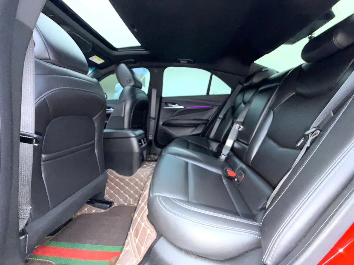 Cadillac Cadillac CT4 28T fashion type