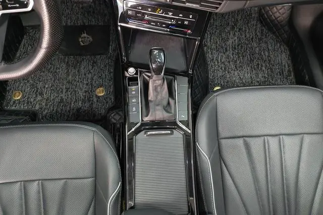 Volkswagen Passat 380TSI Starry Sky Elite Edition