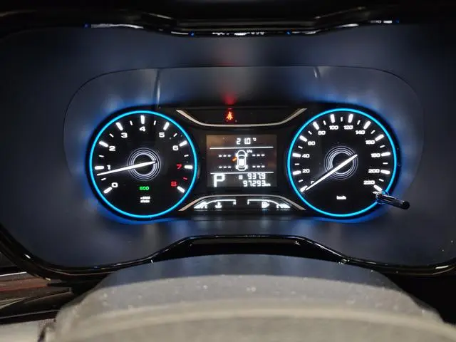 GAC Trumpchi GS4 235T automatic two-wheel drive luxury smart version