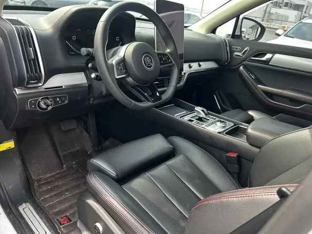 BYD Tang DM DM 2.0T full-time four-wheel drive Zhilian Genesis Edition 7-seater country VI