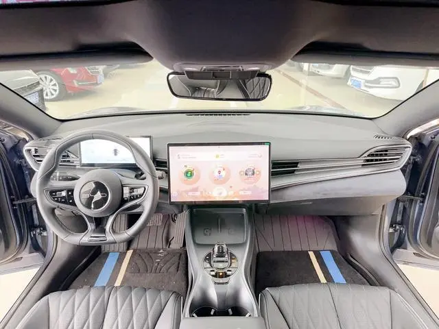 BYD seal 700KM Champion Edition Premium Type