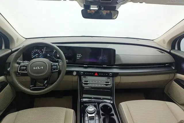 Kia Jiahua 2.0T flagship model
