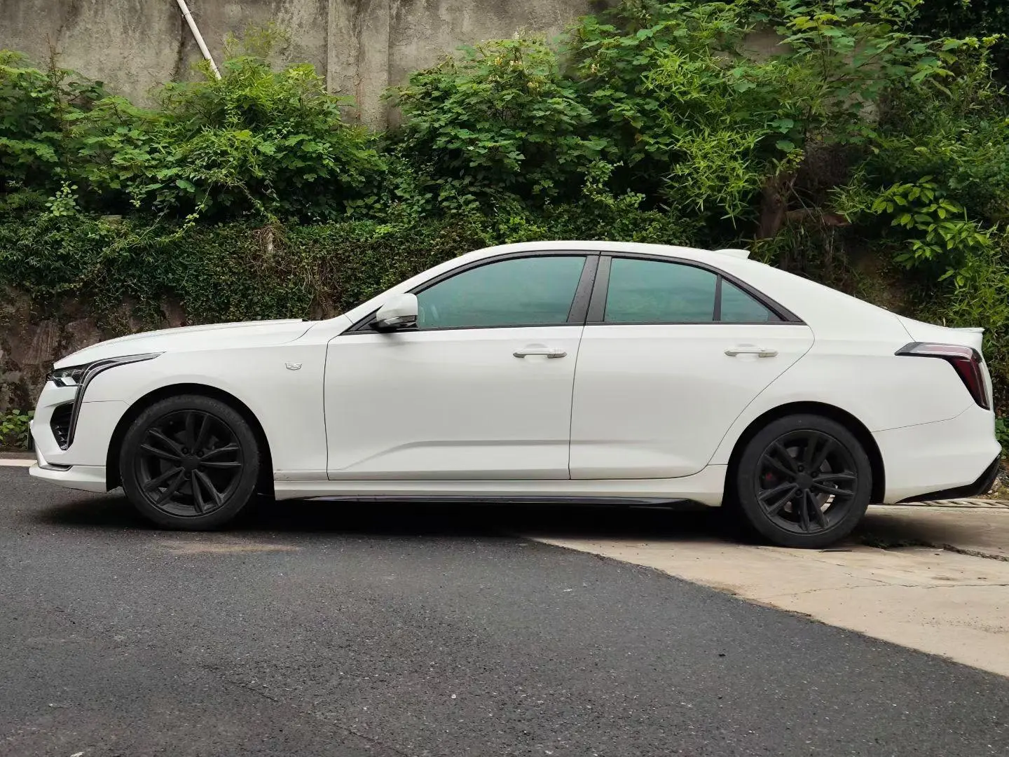 Cadillac Cadillac CT4 28T fashion type