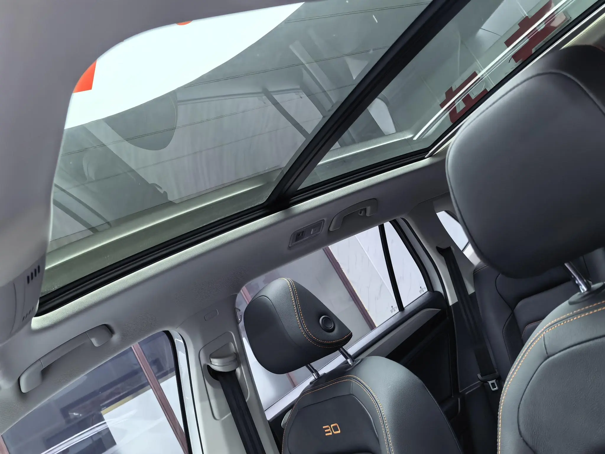 Volkswagen Tanyue 330TSI two-wheel drive 30th Anniversary Edition