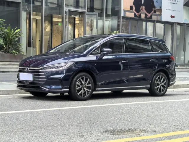 BYD Song MAX DM DM-i 105KM flagship type