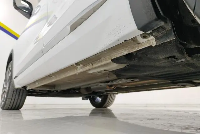 Geely Xingyue L 2.0TD high-power automatic two-wheel drive Skyrim version