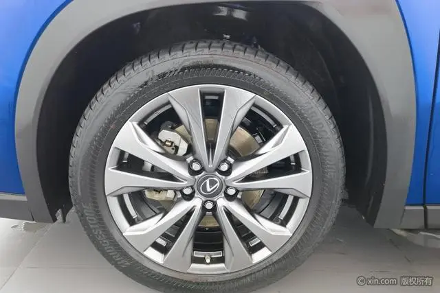 Lexus Lexus UX 200 F SPORT version Country VI