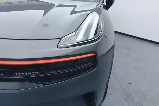 LYNK & CO Lynk 06 1.5T Yao Halo