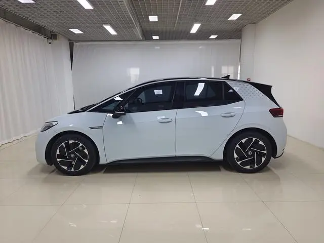 Volkswagen Volkswagen ID.3 Upgraded Pure Smart Edition