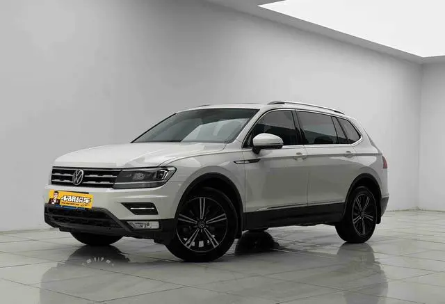 Volkswagen Tiguan L 330TSI automatic two-wheel drive Smart edition