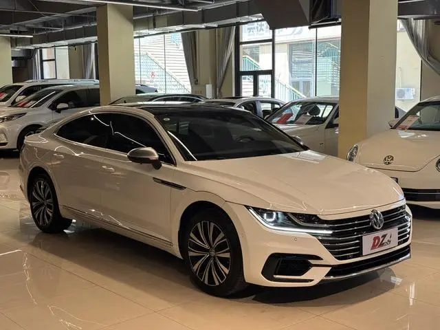 Volkswagen Volkswagen CC 330TSI Charm Edition Country VI