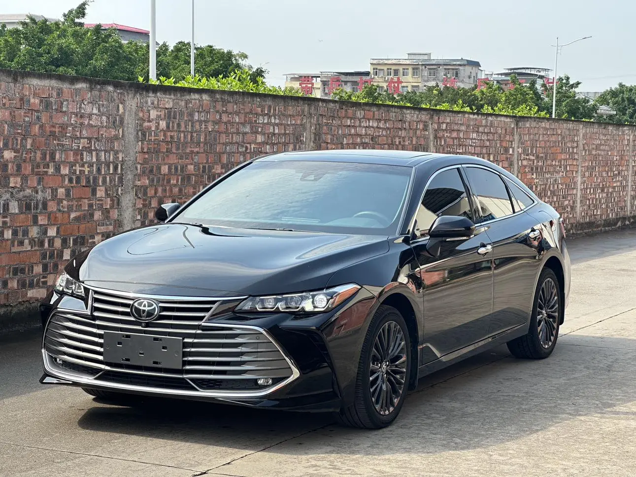 TOYOTA Asian dragon 2.0L XLE Exclusive Edition Country VI