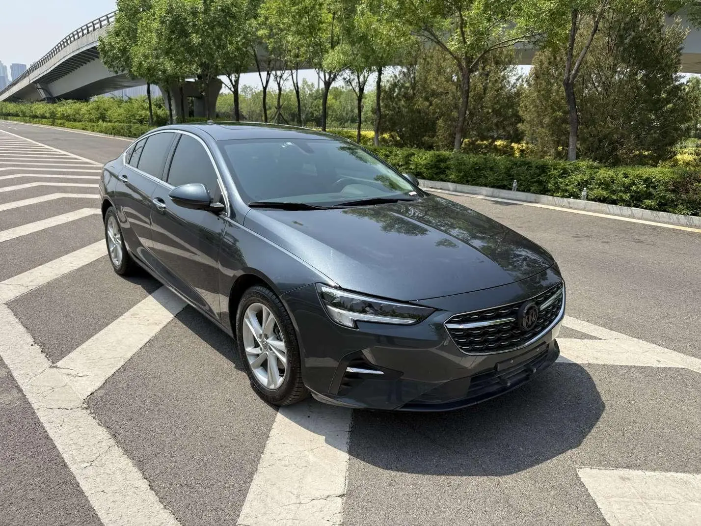 Buick Regal 20T luxury Country VI