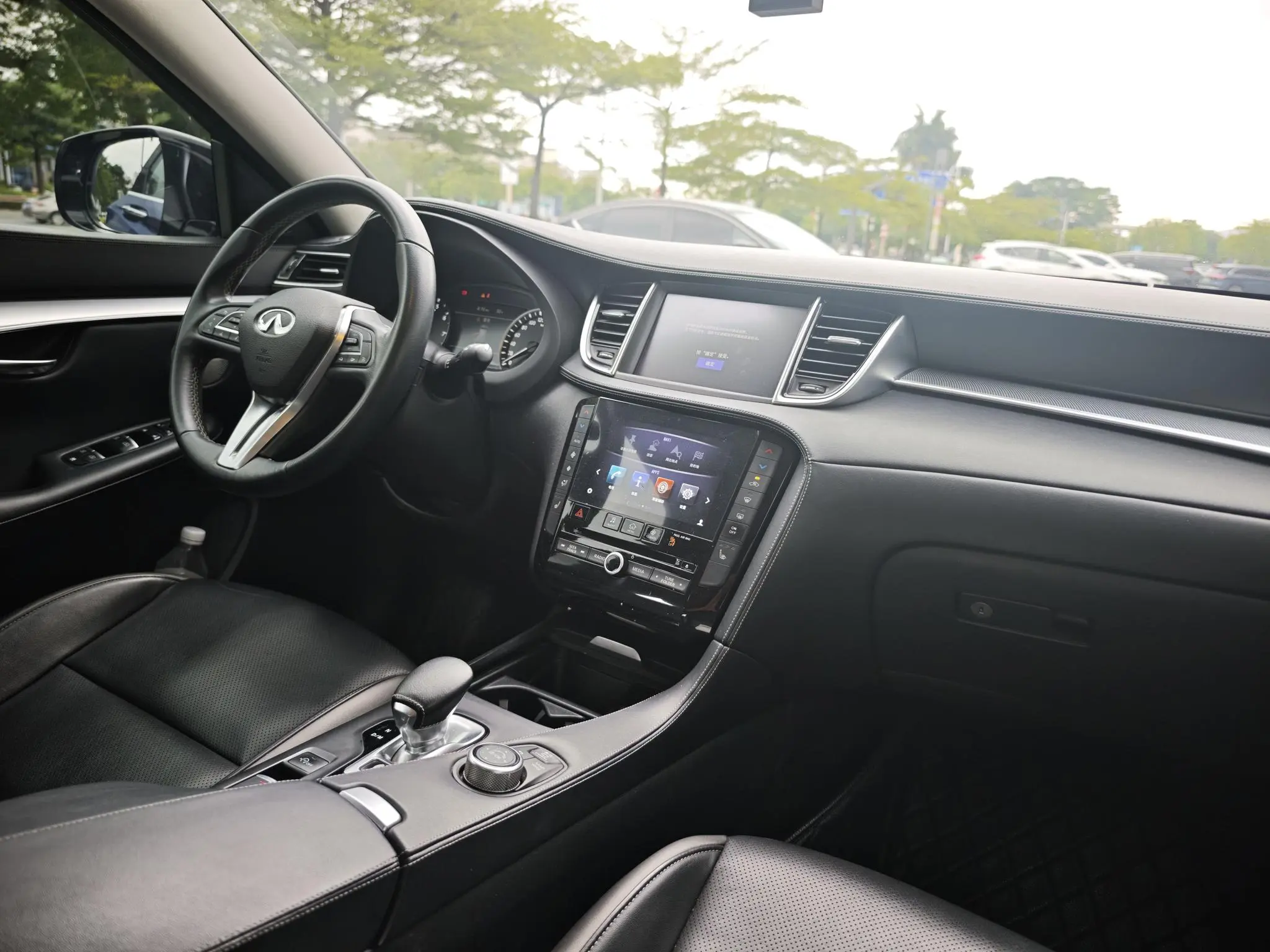 Infiniti Infiniti QX50 2.0T four-wheel drive Elite Edition