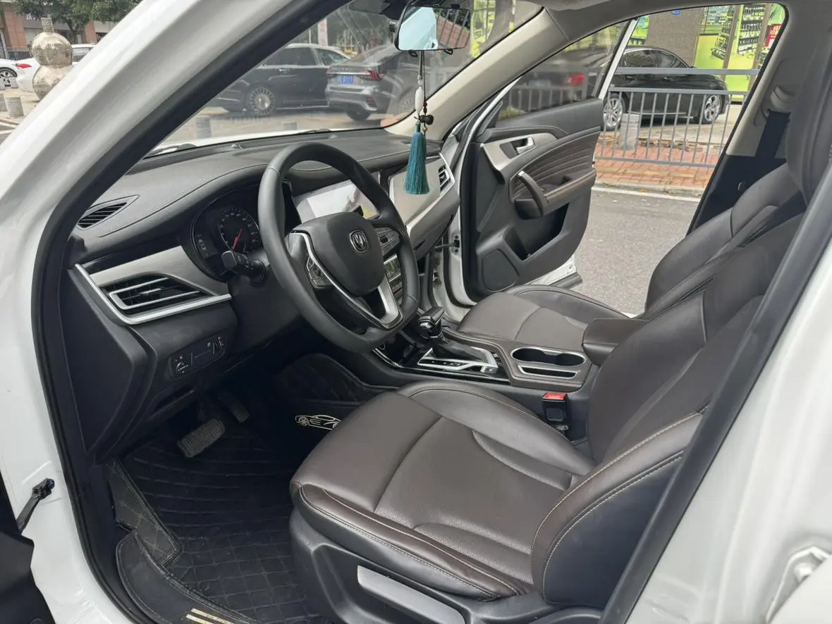 Changan Changan CS35 PLUS 1.6L Automatic Changlian version Country VI