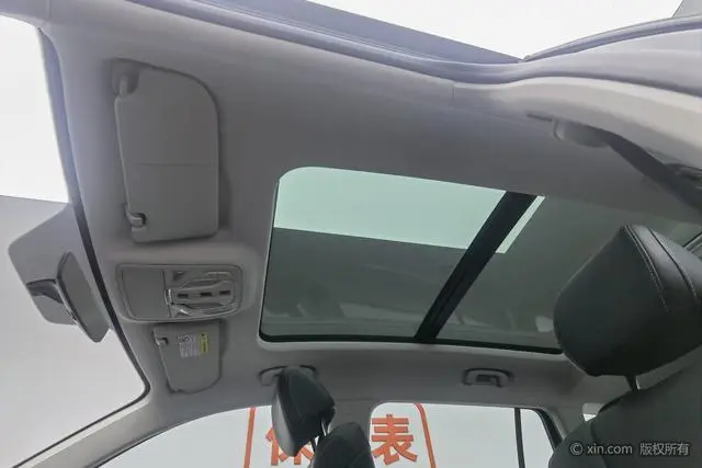 Roewe Roewe RX5 MAX 1.5T Automatic Transmission Deluxe Edition