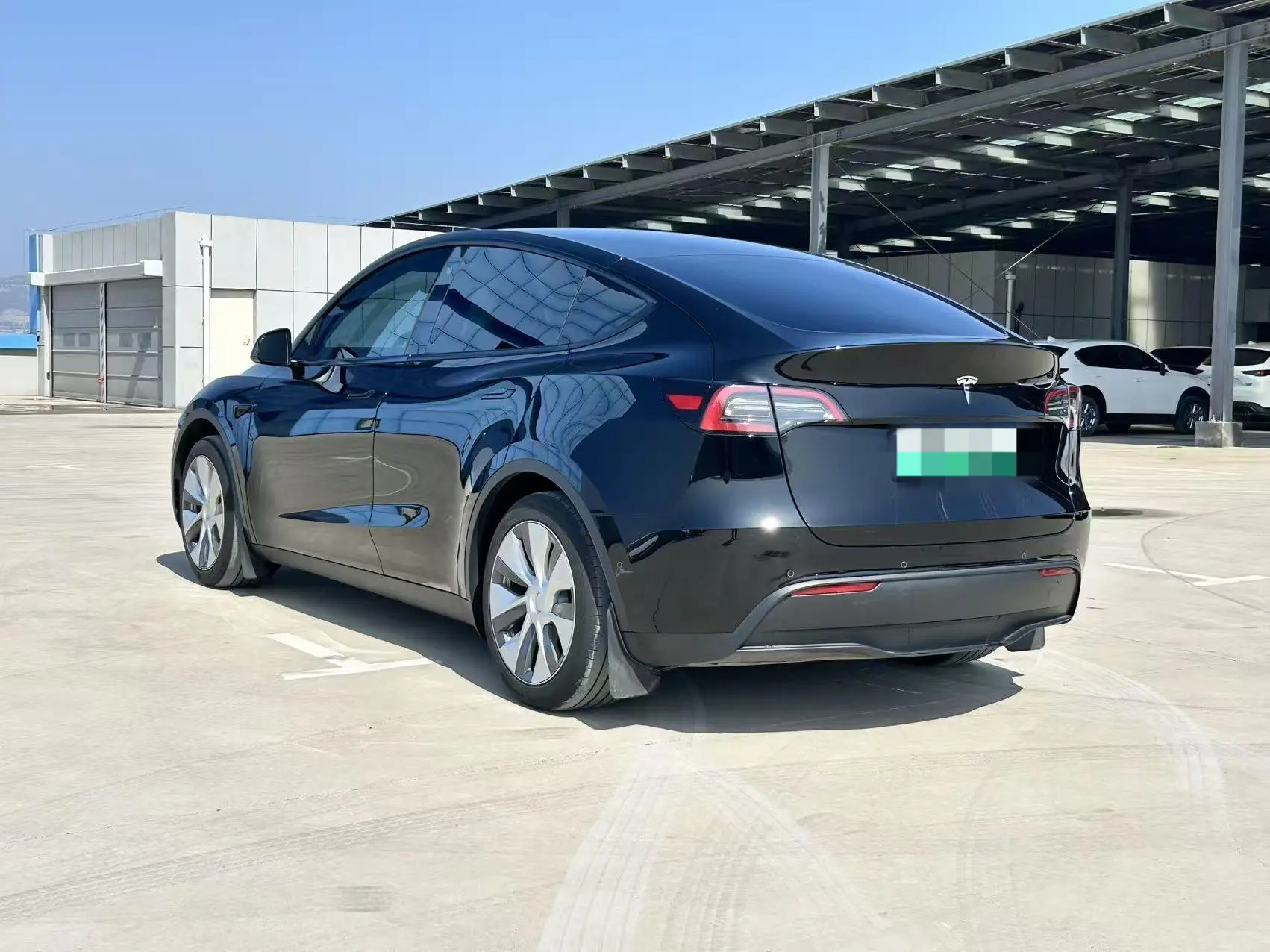 Tesla Model Y Facelifted rear-wheel drive version