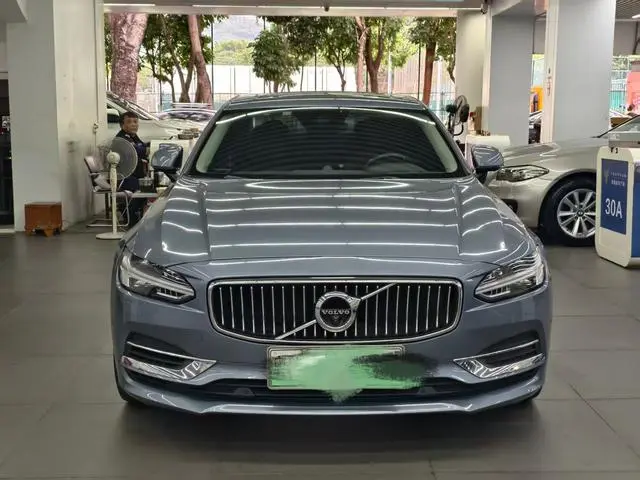 Volvo Volvo S90 PHEV T8 E-drive hybrid Zhiya Edition Country VI