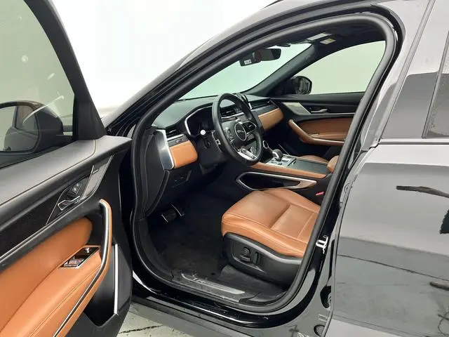 Jaguar Jaguar F-PACE P250 R-Dynamic BLACK