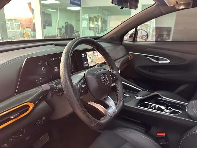 Changan Changan UNI-T 1.5T premium type
