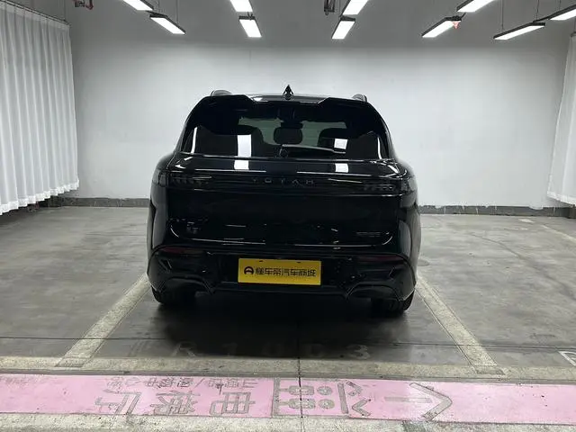 VOYAH Lan Tu FREE Ultra-long battery life smart driving version