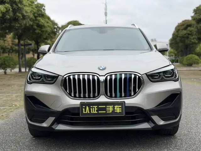 BMW BMW X1 sDrive25Li leading type