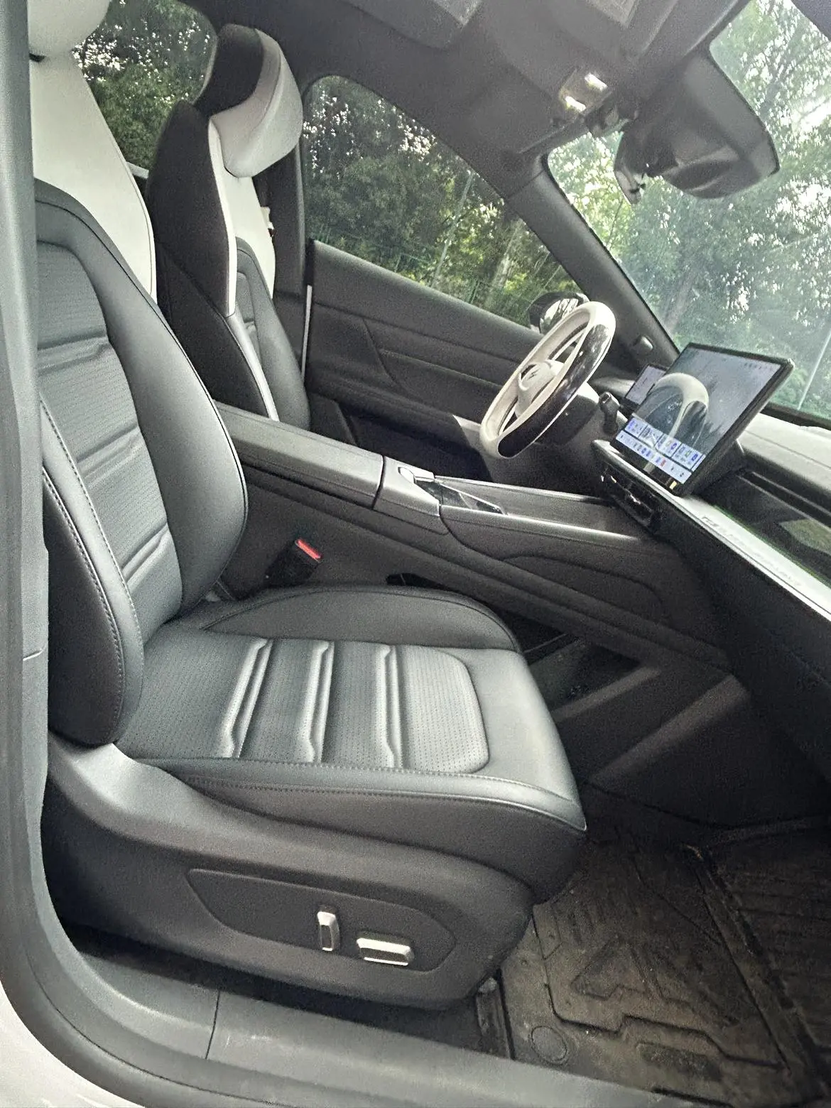 Dongfeng eπ eπ007 Extended range 200 Ruyi Edition