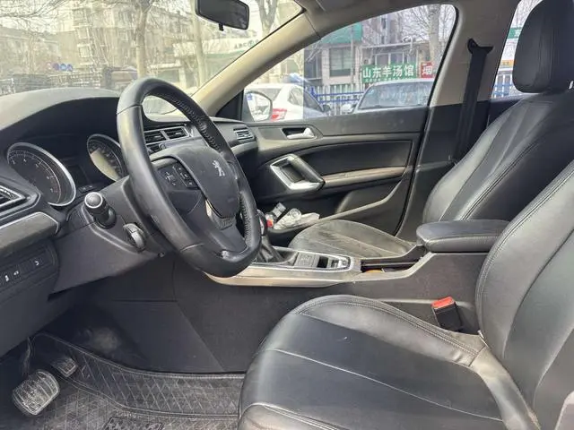 Peugeot Peugeot 408 1.6T Automatic Deluxe Edition