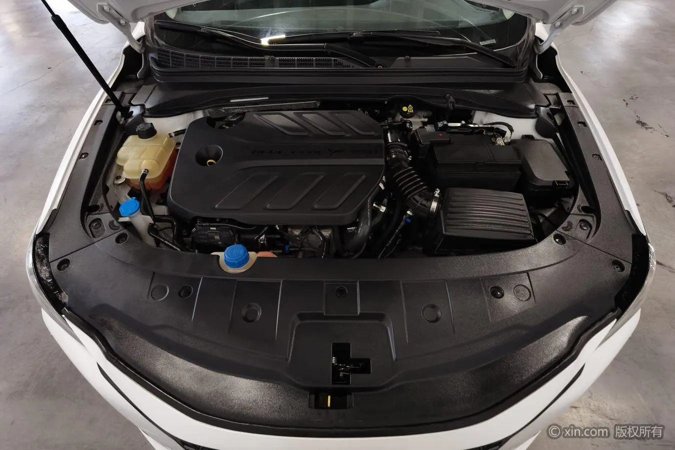 Changan Ruicheng CC Blue Whale Version 1.5T DCT Luxury