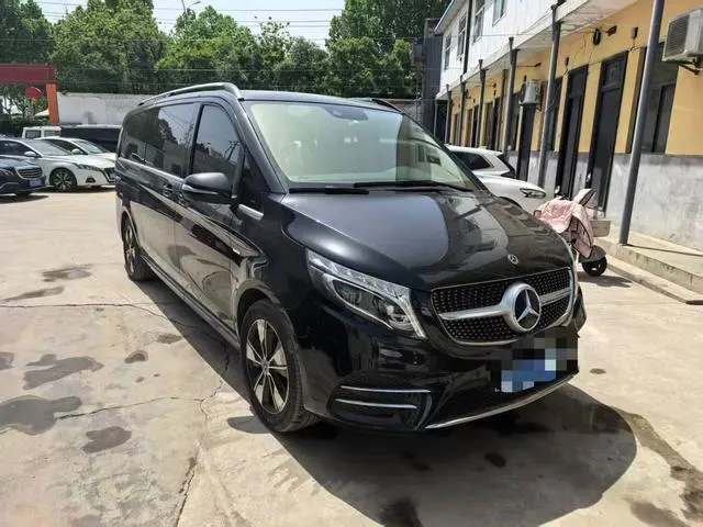 Mercedes-Benz Mercedes-Benz V-class V 260 L Long wheelbase Deluxe Edition