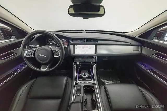 Jaguar Jaguar XFL 2.0T P200 two-wheel drive Elite Edition