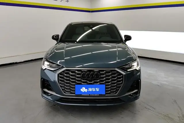 Audi Audi Q3 Sportback 45 TFSI quattro fashion launch special Edition