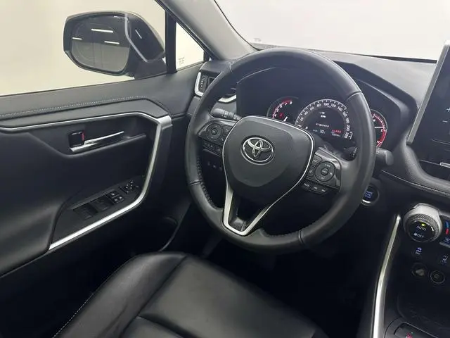 TOYOTA RAV4 Rongfang 2.0L CVT two-wheel drive fashion Plus version