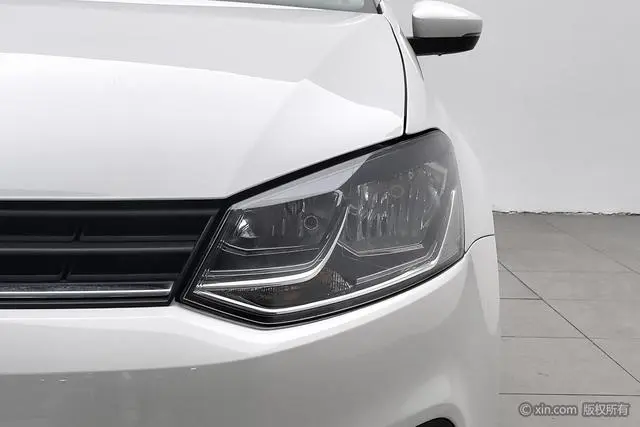 Volkswagen Polo 1.5L automatic security type