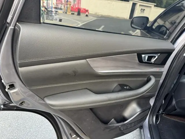 Chery Fulwin Tiggo 8 Kunpeng version 390TGDI automatic wind-by-wind version+