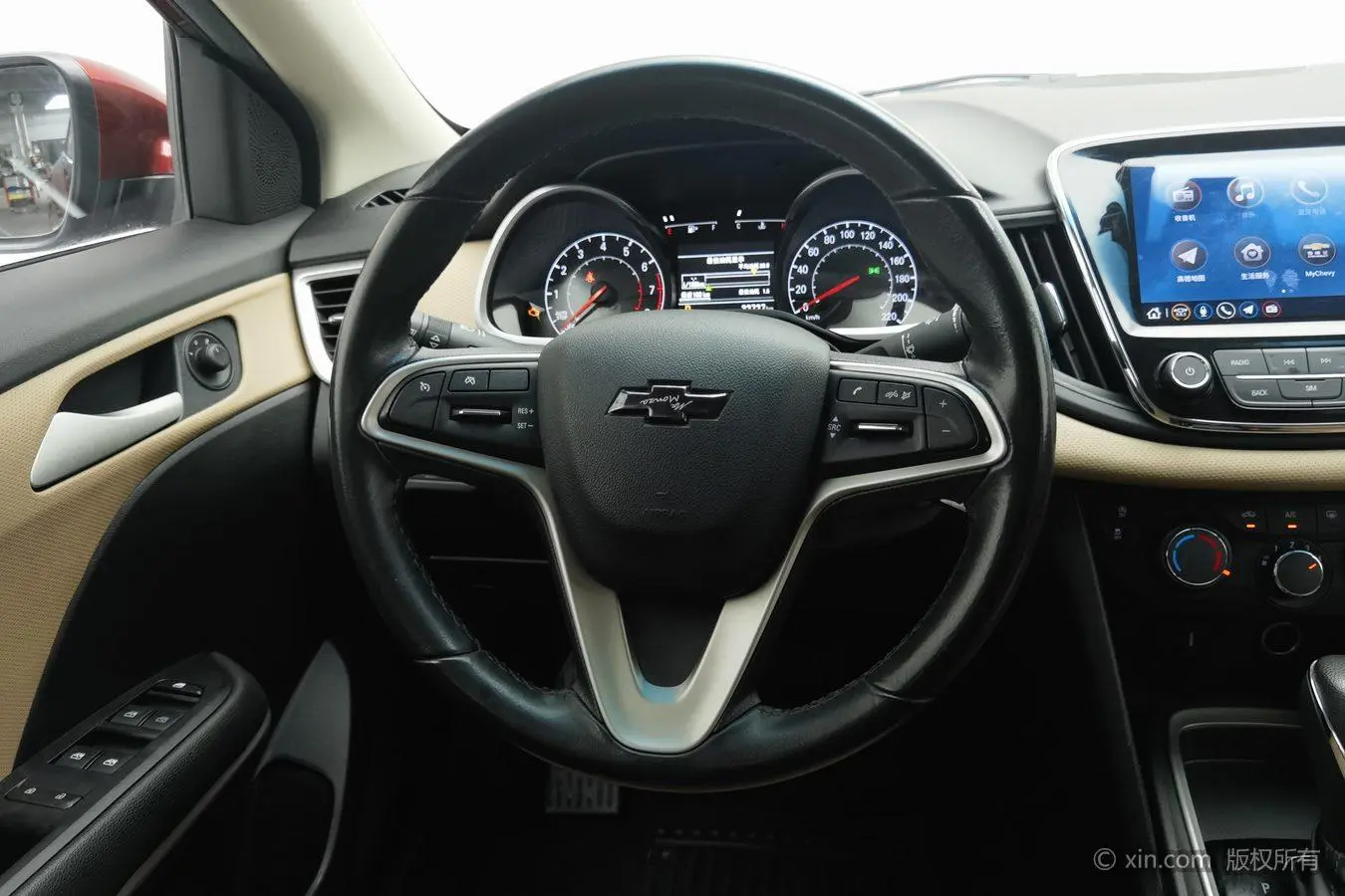 Chevrolet Cruze 320 Automatic Enjoy Edition