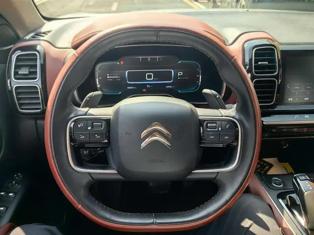 Citroen Tianyi C5 AIRCROSS 380THP luxury