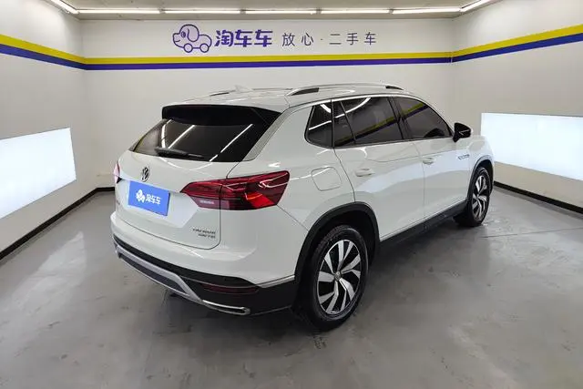 Volkswagen Tanyue 330TSI two-wheel drive luxury country V
