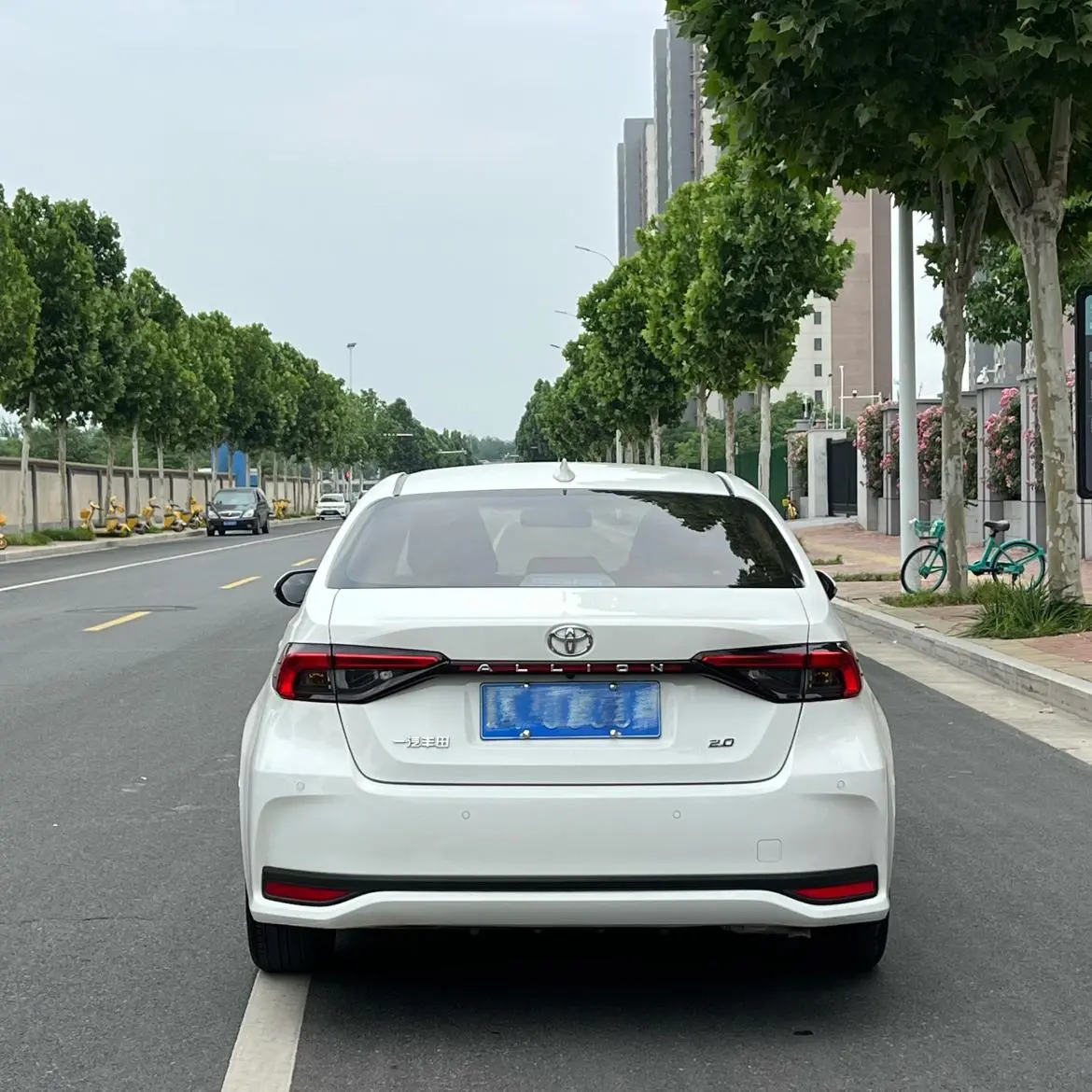 TOYOTA Asian lion 2.0L Deluxe Edition