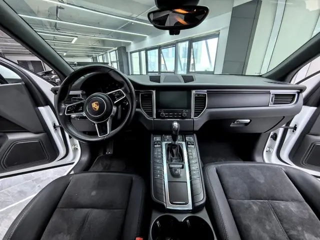 Porsche Macan Macan 2.0T