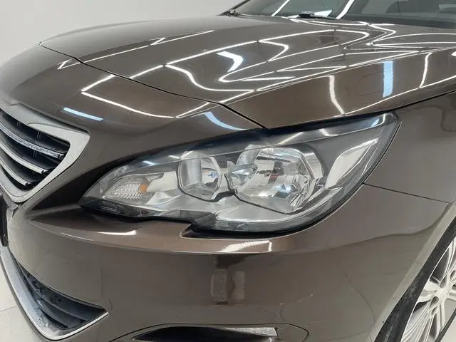 Peugeot Peugeot 408 1.6T Automatic Deluxe Edition