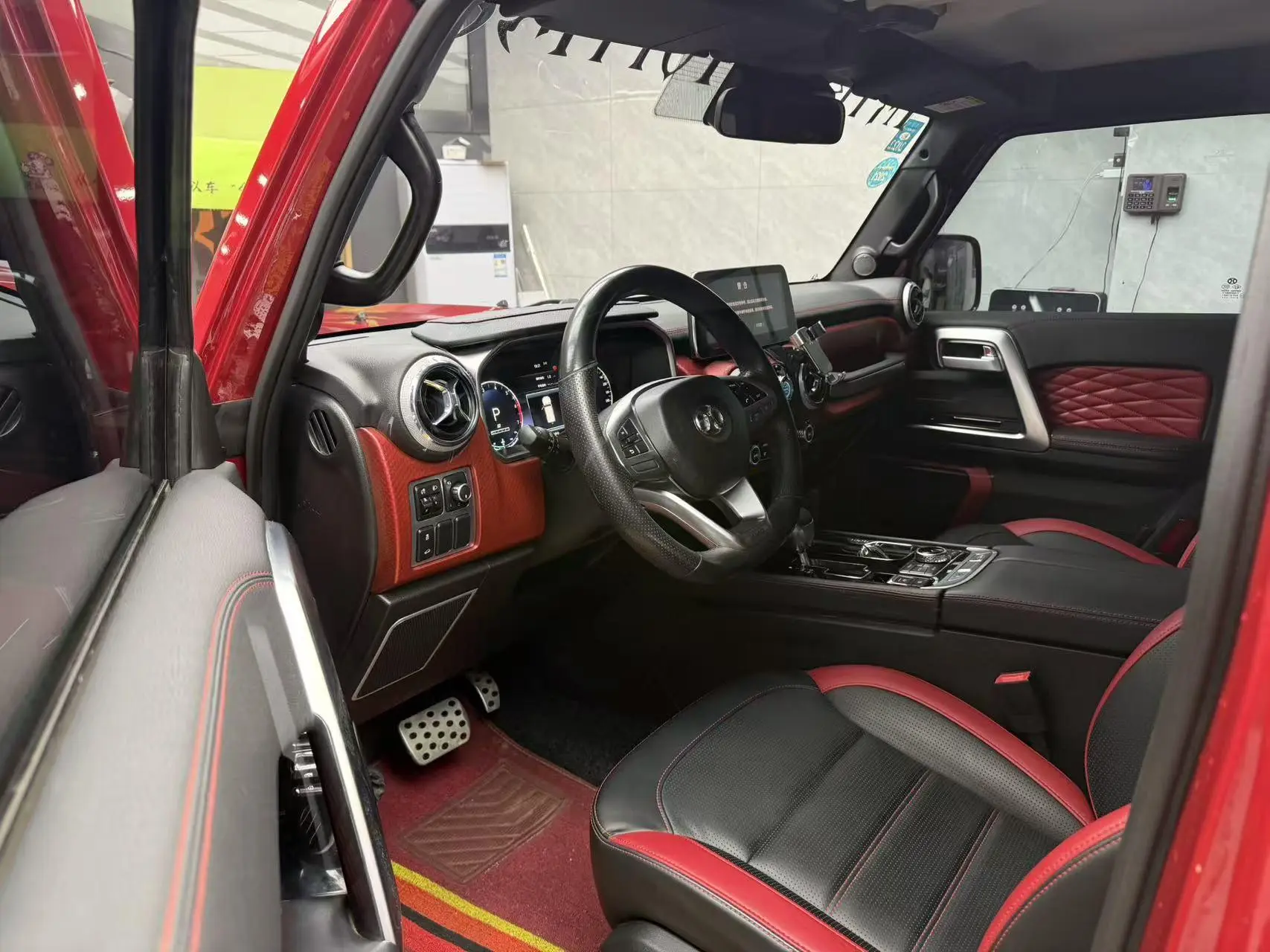 Beijing Beijing off-road BJ40 2.3T automatic four-wheel drive City Hunter Edition exclusive Country VI
