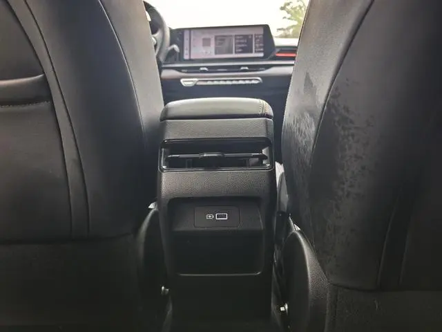 Geely Binrui Binrui COOL 1.5T DCT Thunder Edition